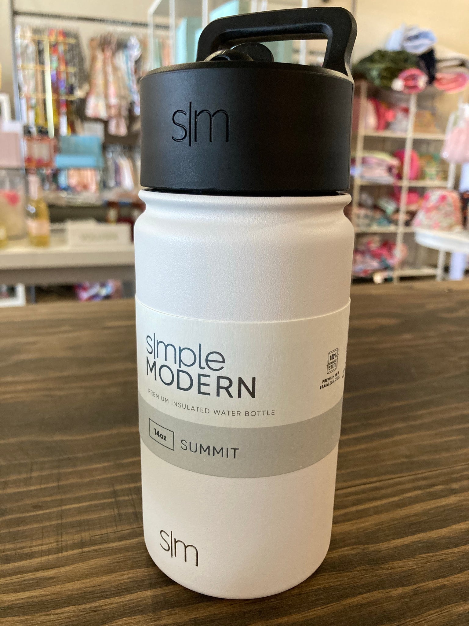 Simple Modern Summit Water Bottle Straw Lid Vacuum Insulated Stainless  Steel Bottle