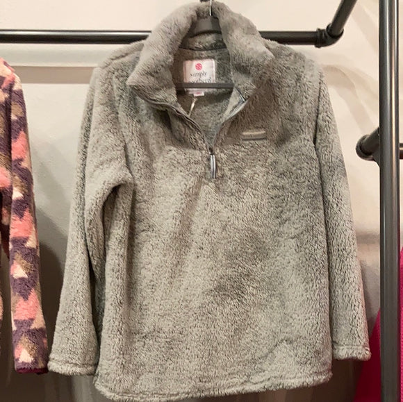 Fuzzy Pullover in Grey